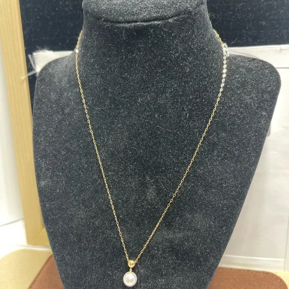 18 k Gold Necklace with 7 mm Akoya Pearl Pendant size 18 inches. - Picture 5 of 12